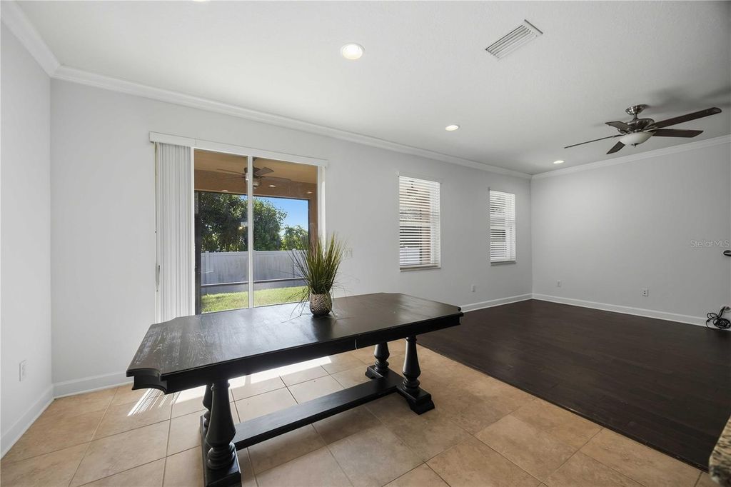 Image 16 of property listing at 5711 ARBOR WOOD COURT, Bradenton, FL 34203
