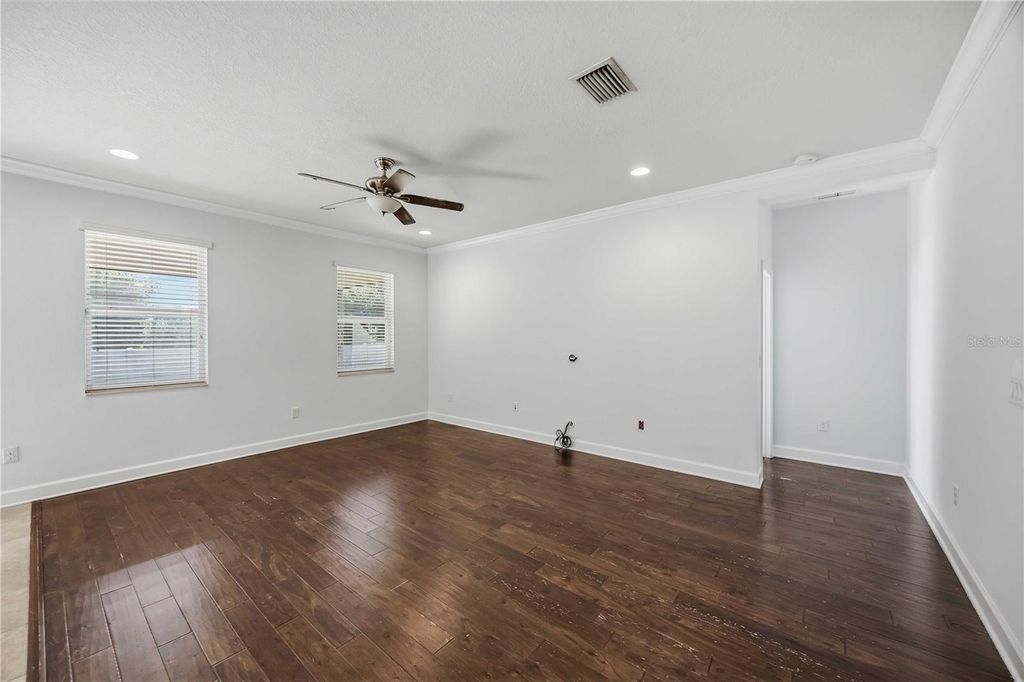 Image 22 of property listing at 5711 ARBOR WOOD COURT, Bradenton, FL 34203