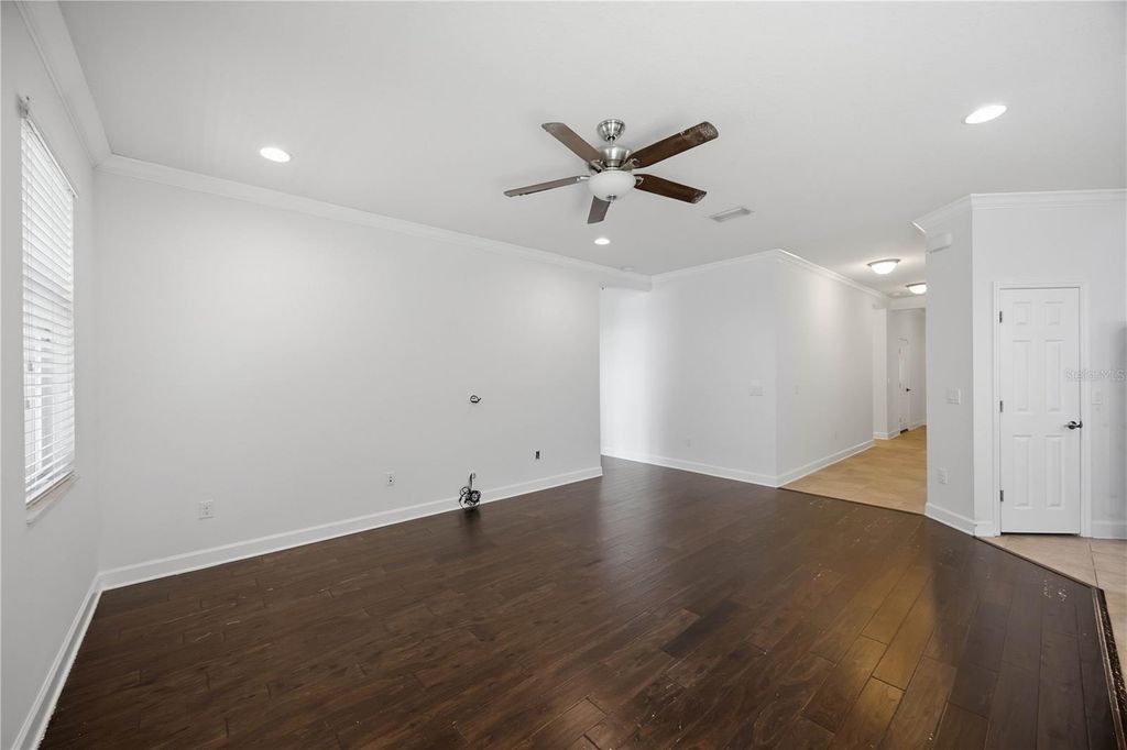 Image 23 of property listing at 5711 ARBOR WOOD COURT, Bradenton, FL 34203