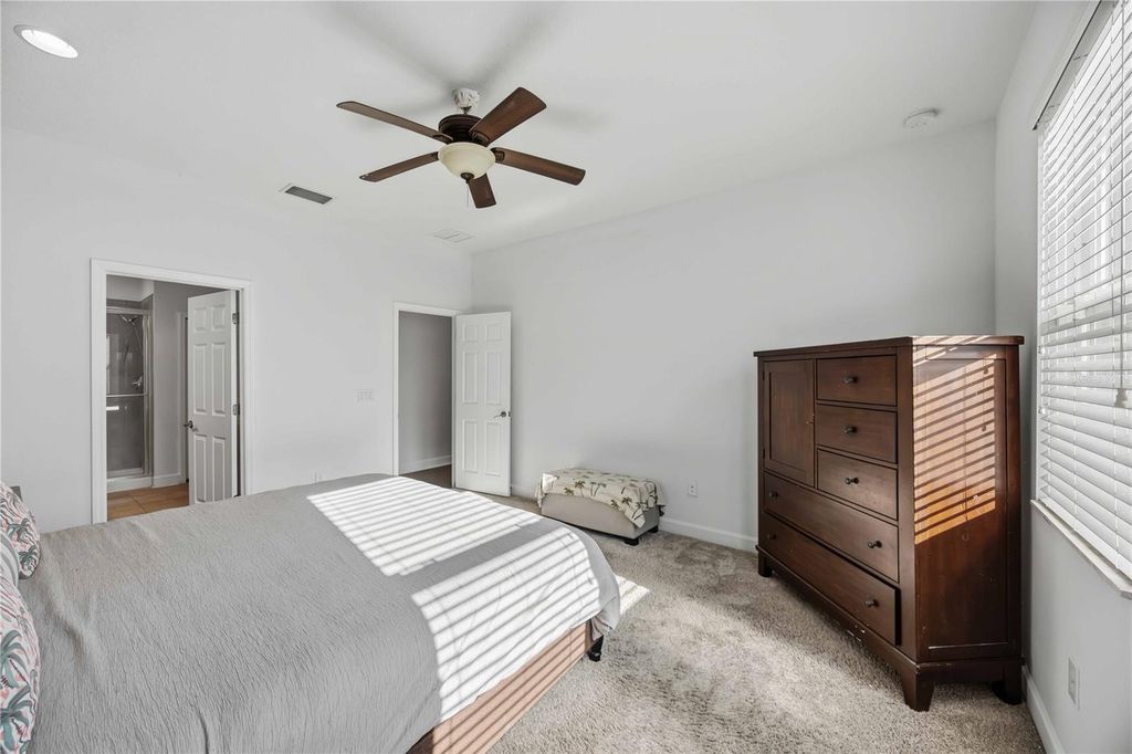Image 26 of property listing at 5711 ARBOR WOOD COURT, Bradenton, FL 34203