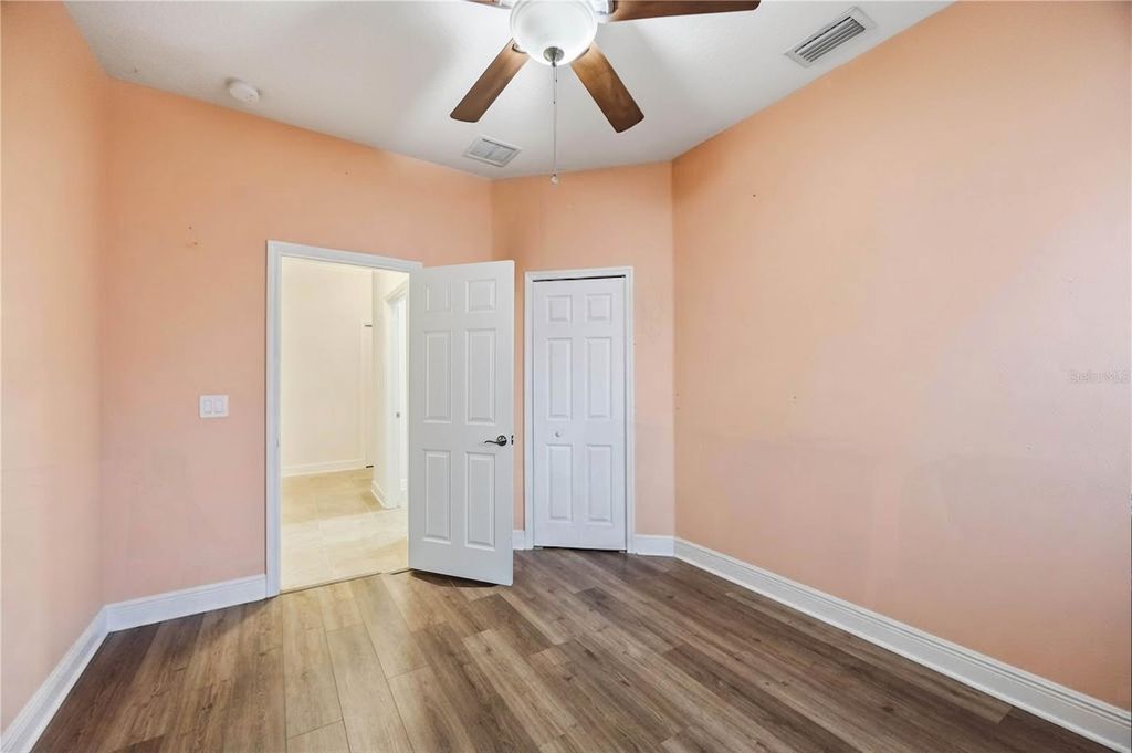 Image 31 of property listing at 5711 ARBOR WOOD COURT, Bradenton, FL 34203