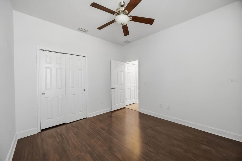 Image 32 of property listing at 5711 ARBOR WOOD COURT, Bradenton, FL 34203