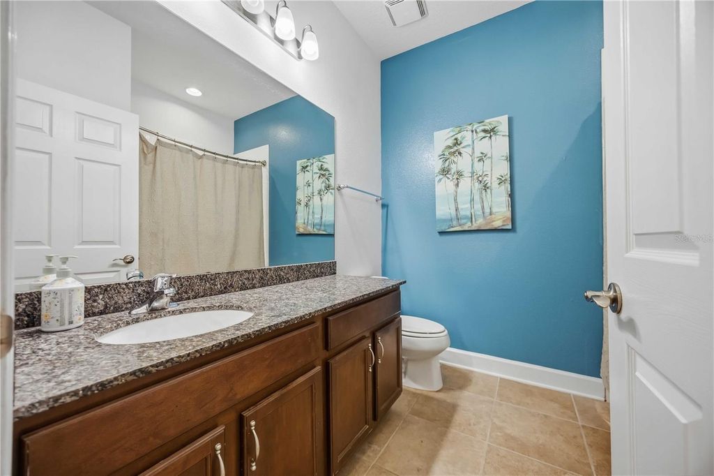 Image 37 of property listing at 5711 ARBOR WOOD COURT, Bradenton, FL 34203