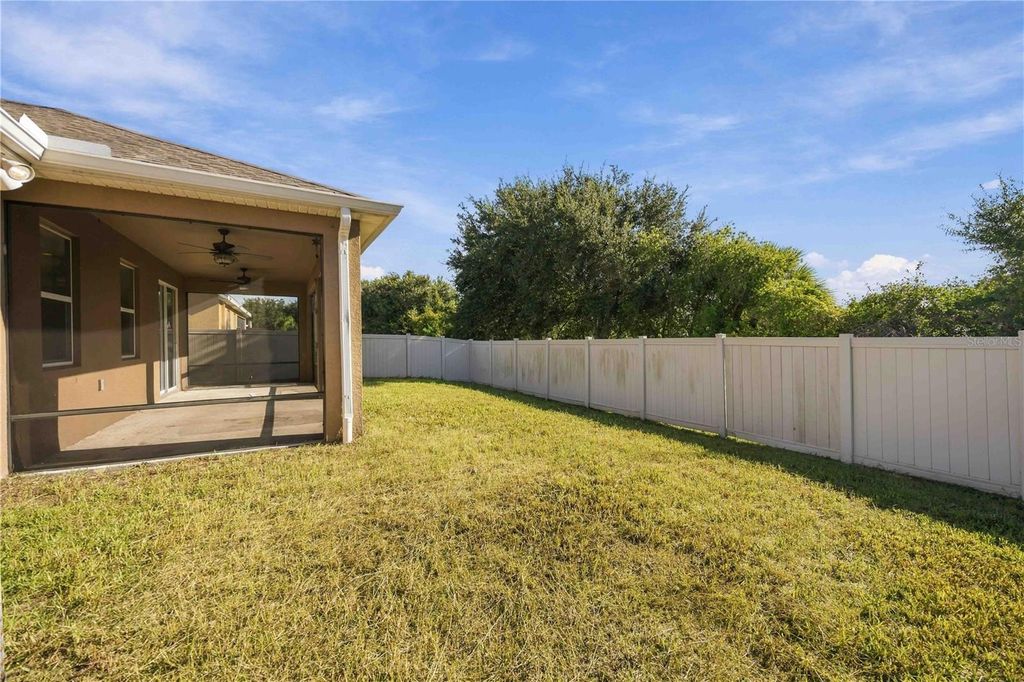 Image 51 of property listing at 5711 ARBOR WOOD COURT, Bradenton, FL 34203