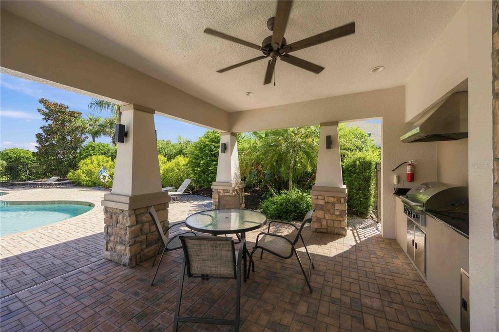 Image 57 of property listing at 5711 ARBOR WOOD COURT, Bradenton, FL 34203
