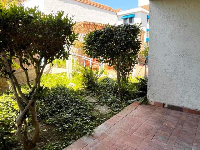 8332 Regents Rd 1F, San Diego, CA 92122