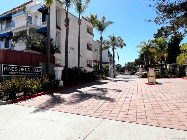 8332 Regents Rd 1F, San Diego, CA 92122