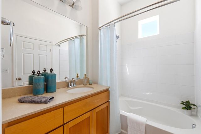 10938 Tower Park Dr, Rancho Cordova, CA 95670