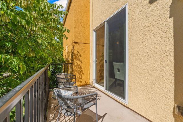 10938 Tower Park Dr, Rancho Cordova, CA 95670