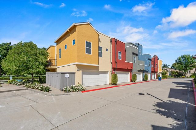 10938 Tower Park Dr, Rancho Cordova, CA 95670