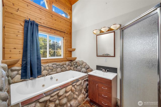 31940 W Morrison Street, Carnation, WA 98014