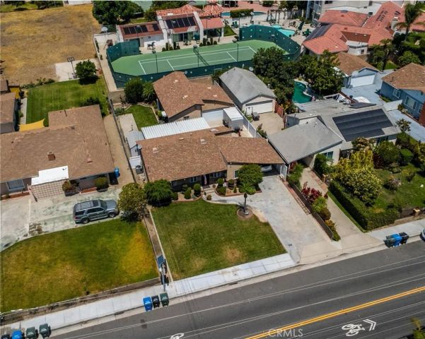 10325 Brookshire, Downey, CA 90241