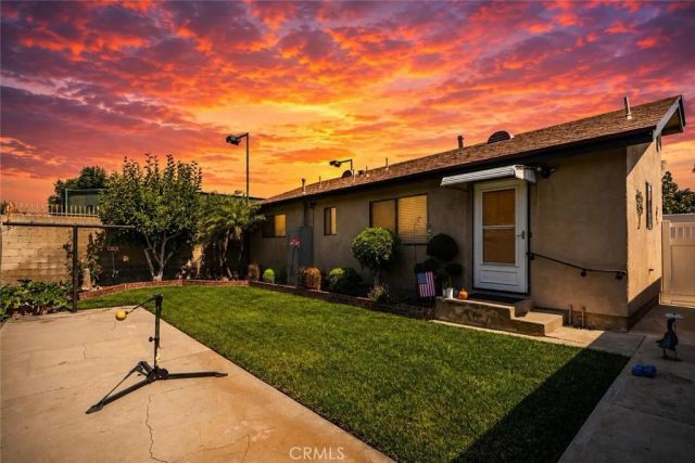 10325 Brookshire, Downey, CA 90241