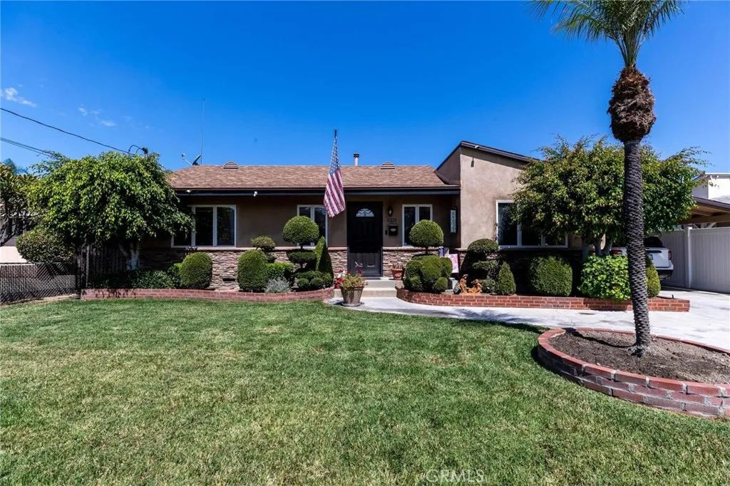 10325 Brookshire, Downey, CA 90241