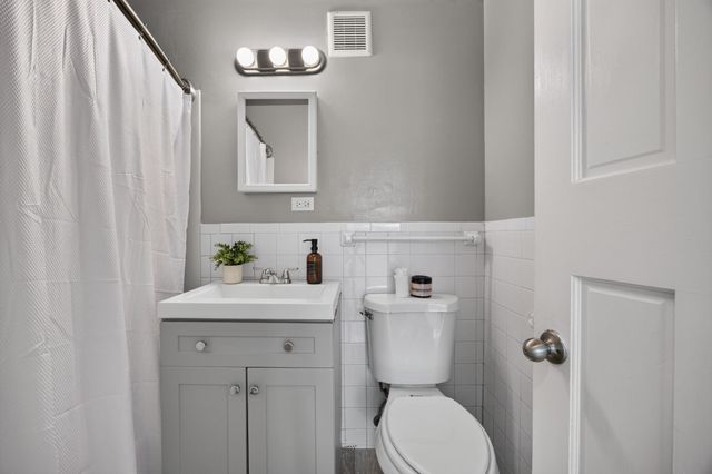 800 Governors Dr 6, Winthrop, MA 02152