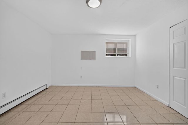 800 Governors Dr 6, Winthrop, MA 02152
