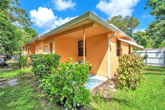 460 NE 132nd St, North Miami, FL 33161