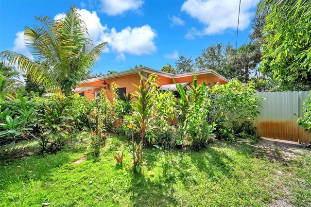 460 NE 132nd St, North Miami, FL 33161