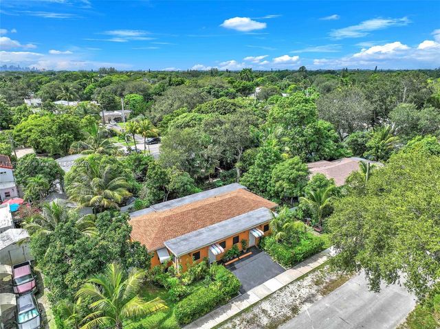 460 NE 132nd St, North Miami, FL 33161