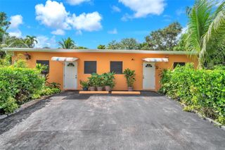 460 NE 132nd St, North Miami, FL 33161