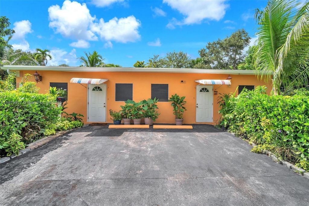 460 NE 132nd St, North Miami, FL 33161