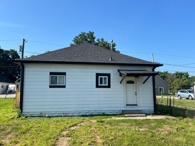 2202 Barrett Avenue, Indianapolis, IN 46221