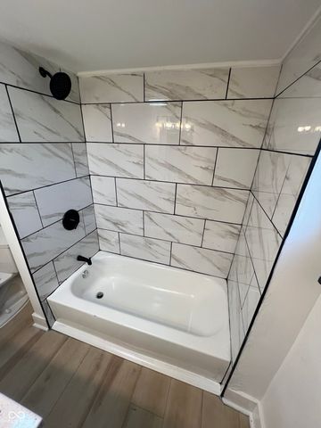 2202 Barrett Avenue, Indianapolis, IN 46221