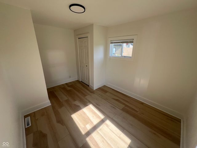 2202 Barrett Avenue, Indianapolis, IN 46221
