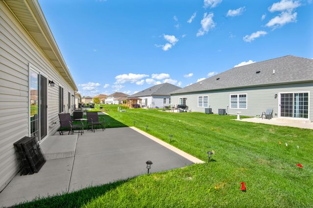 912 Baltimore Street, Mchenry, IL 60050