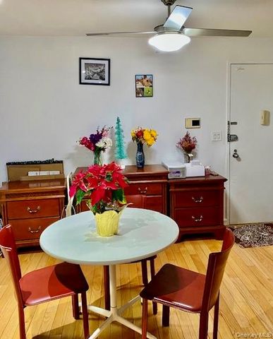 1 Bay Club Drive 15W, Bayside, NY 11360
