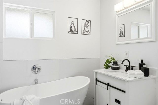 17126 San Fernando Mission, Granada Hills (los Angeles), CA 91344