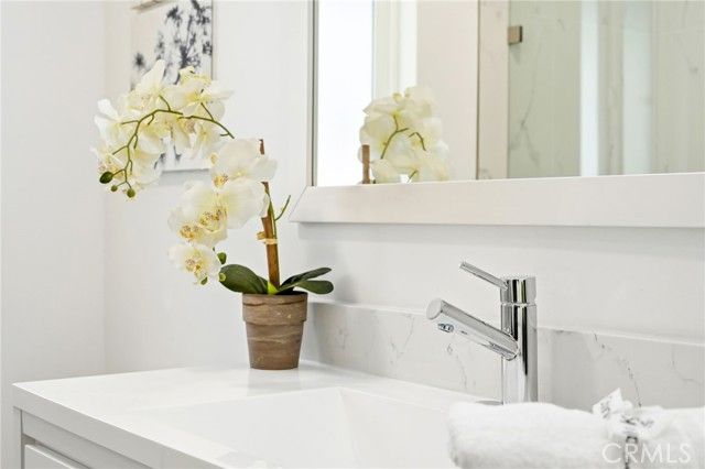 17126 San Fernando Mission, Granada Hills (los Angeles), CA 91344