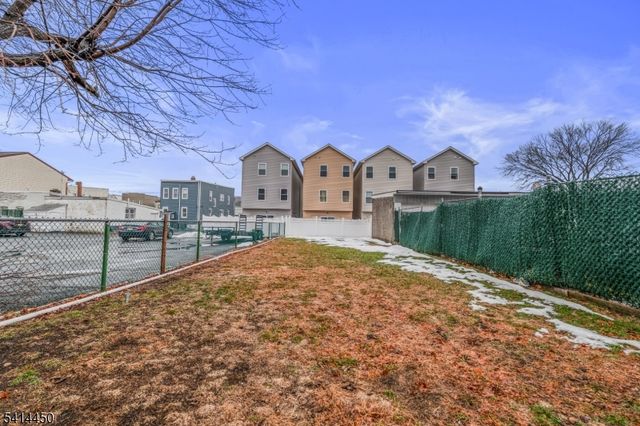 132 Heckel St, Belleville Twp., NJ 07109