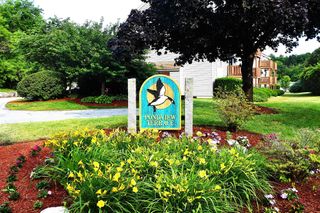 210 Circle Rd # F-3, Manchester, NH 03103