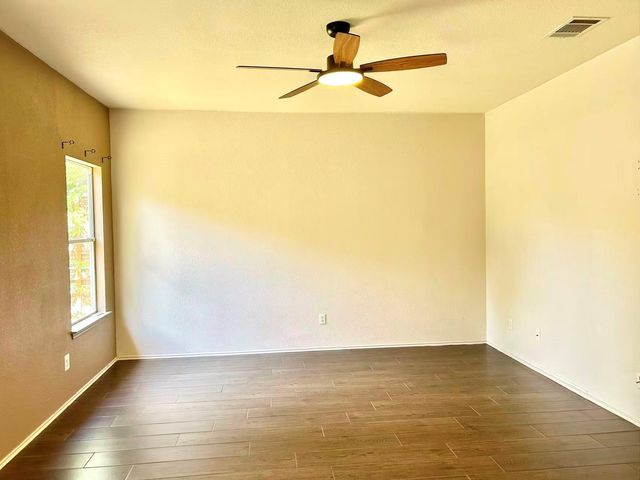 615 Settlement ST, Cedar Park, TX 78613