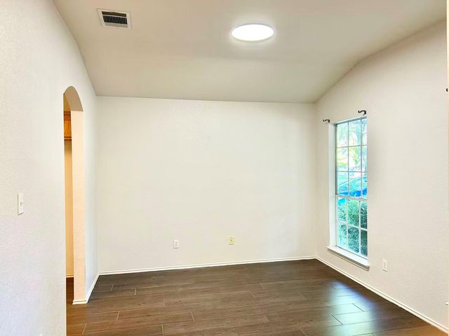 615 Settlement ST, Cedar Park, TX 78613