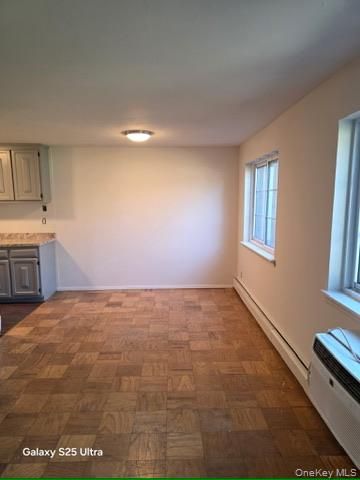 1233 Melville Rd 24, Farmingdale, NY 11735