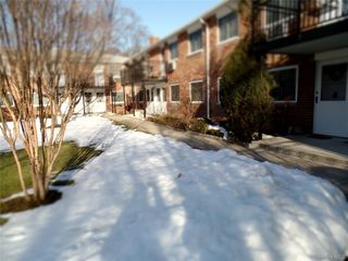 1233 Melville Rd 24, Farmingdale, NY 11735