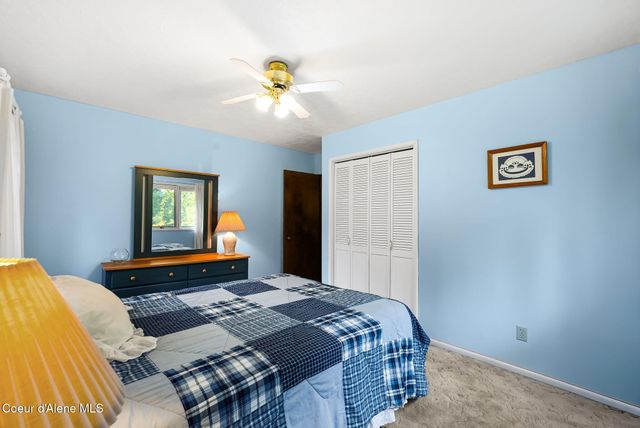 290 Syringa Heights RD, Sandpoint, ID 83864