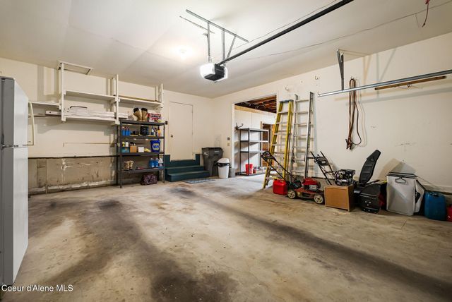 290 Syringa Heights RD, Sandpoint, ID 83864
