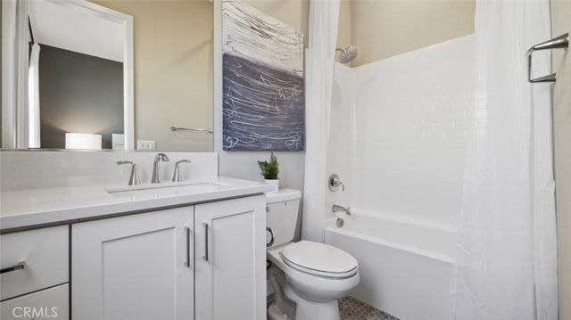 24520 Via La Sombrilla, Valencia, CA 91354