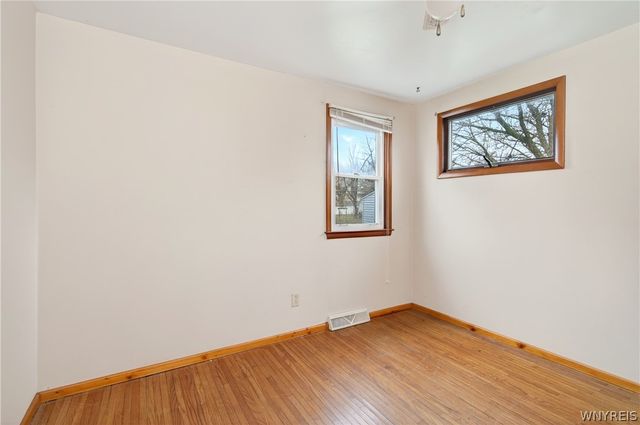 48 Coshway Place, Tonawanda, NY 14150