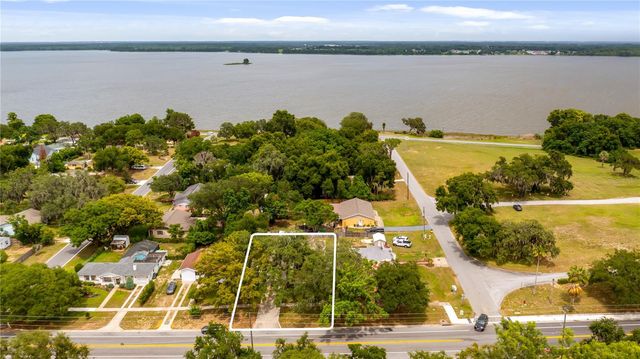 406 S PALM AVENUE, Howey In The Hills, FL 34737