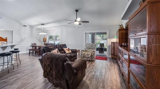 406 S PALM AVENUE, Howey In The Hills, FL 34737