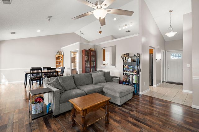 262 Okehampton Drive, Goose Creek, SC 29445