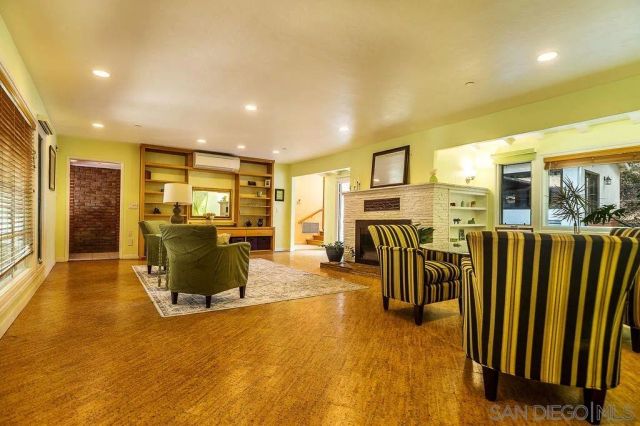 9707 Shadow Rd, La Mesa, CA 91941
