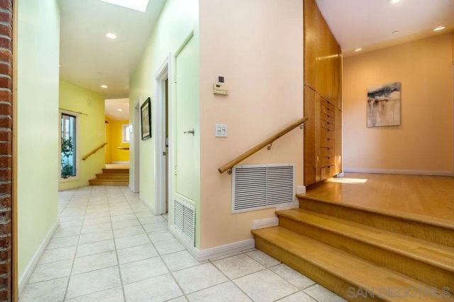 9707 Shadow Rd, La Mesa, CA 91941
