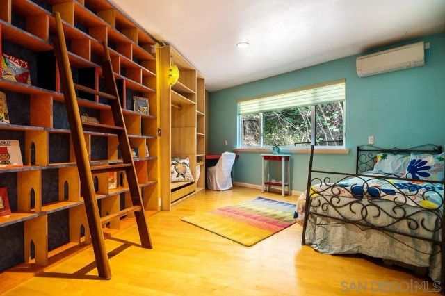 9707 Shadow Rd, La Mesa, CA 91941