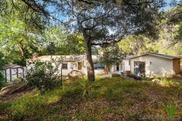 9707 Shadow Rd, La Mesa, CA 91941