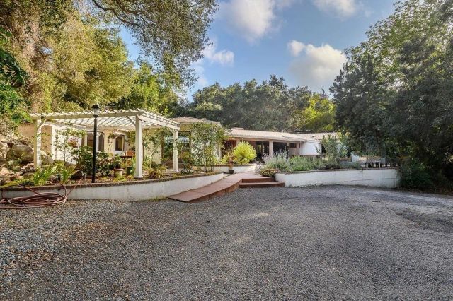 9707 Shadow Rd, La Mesa, CA 91941